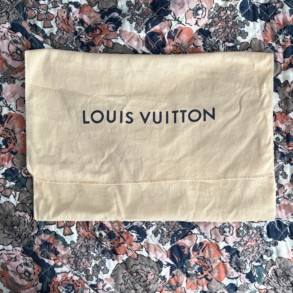 Louis Vuitton Cream Dust Bag